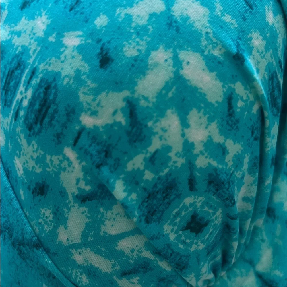 Bleu Rod Beattie Makes Waves Underwired Turquoise Tie-Dye Bikini Top Size 34DD